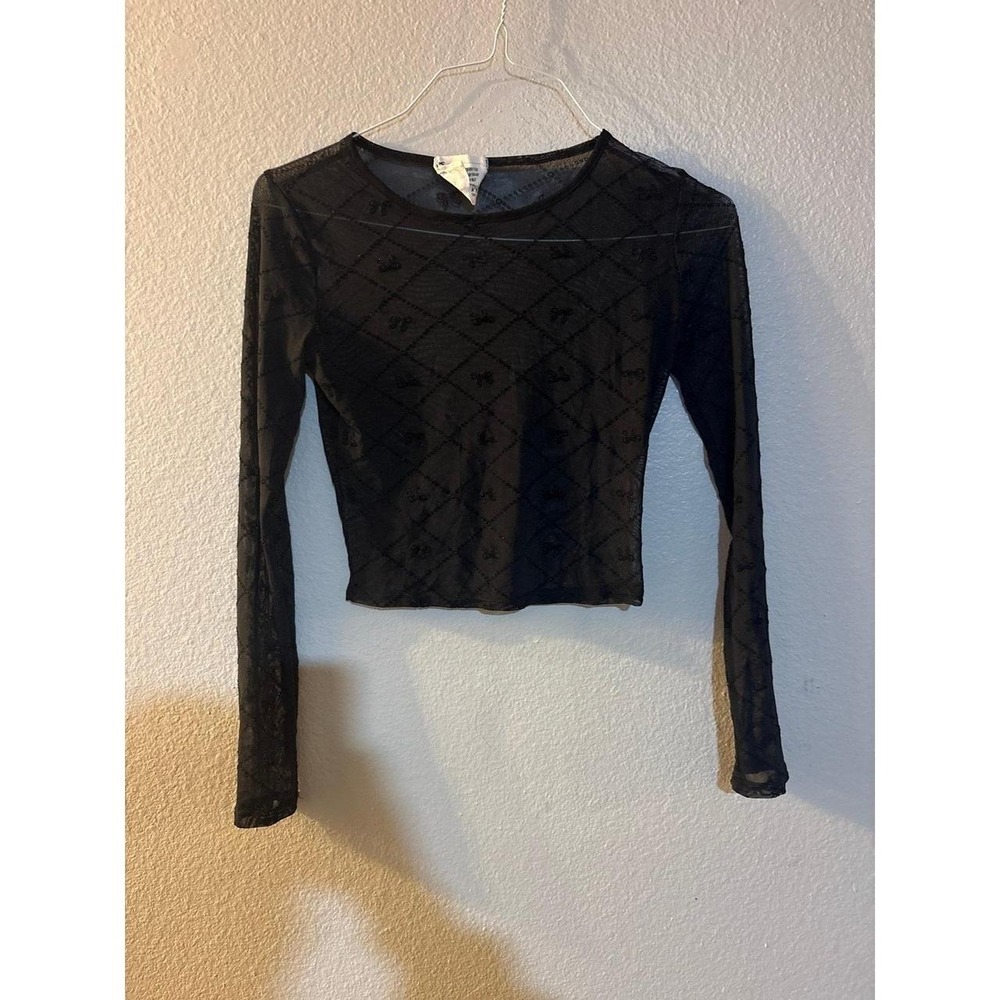 French pastry lace top